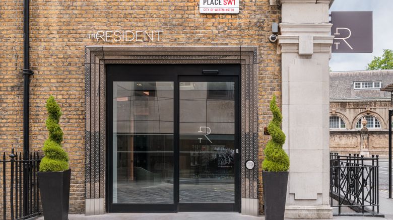 The Resident Victoria Exterior. Images powered by <a href="https://www.leonardoworldwide.com" target="_blank" rel="noopener">Leonardo</a>.