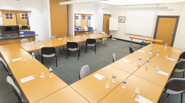 <b>Holiday Inn Express Arras Meeting</b>. Images powered by <a href="https://www.leonardoworldwide.com/" title="Leonardo Worldwide" target="_blank">Leonardo</a>.