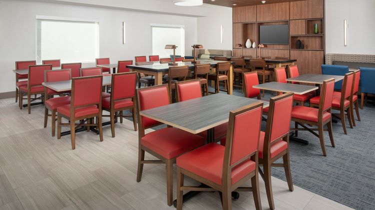 Holiday Inn Express Hotel & Suites Restaurant