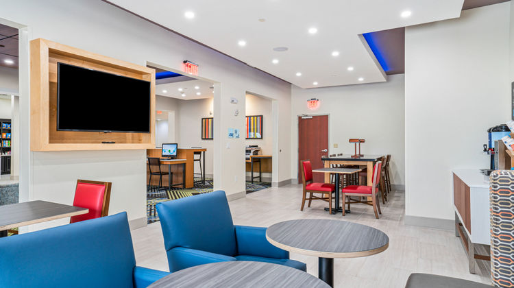 Holiday Inn Express & Suites Van Buren Restaurant