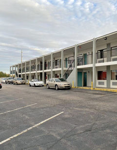 Red Carpet Inn & Suites Danville