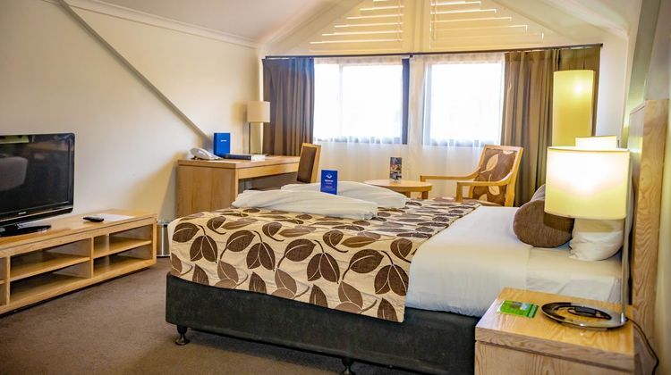Highlander Hotel Room