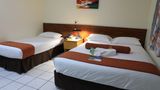 Huon Gulf Hotel & Apartments Room