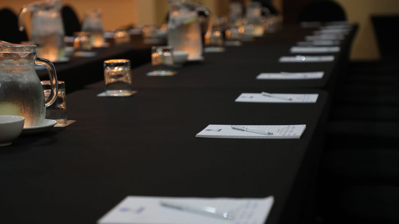 <b>Huon Gulf Hotel & Apartments Meeting</b>. Images powered by <a href="https://www.leonardoworldwide.com/" title="Leonardo Worldwide" target="_blank">Leonardo</a>.