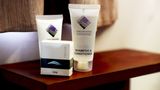 Huon Gulf Hotel & Apartments Room