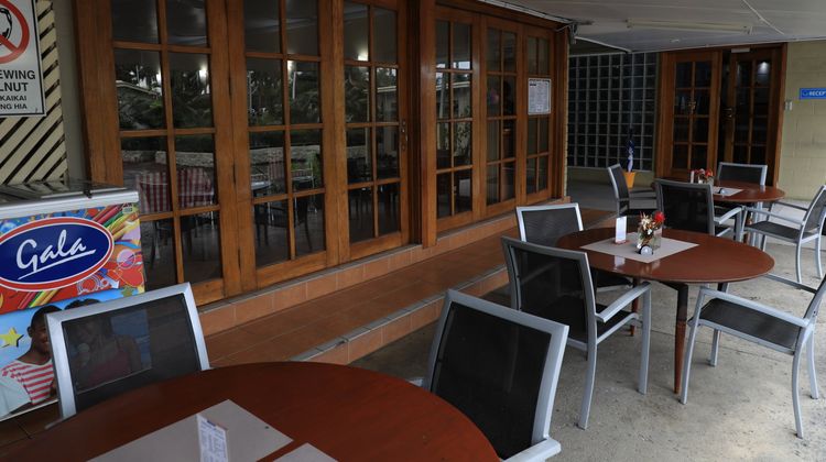 Huon Gulf Hotel & Apartments Exterior
