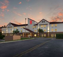 Red Roof Inn Panama City Exterior