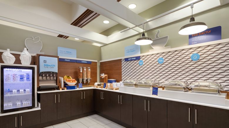 <b>Holiday Inn Express & Stes Mt Pleasant Restaurant</b>. Images powered by <a href="https://www.leonardoworldwide.com/" title="Leonardo Worldwide" target="_blank">Leonardo</a>.