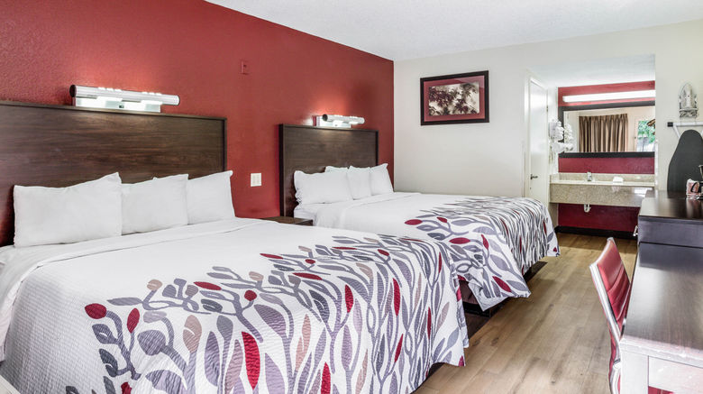 <b>Red Roof Inn Gallup Room</b>. Images powered by <a href="https://www.leonardoworldwide.com/" title="Leonardo Worldwide" target="_blank">Leonardo</a>.