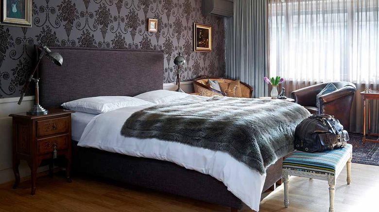 <b>Boutique Hotel Townhouse Zurich Room</b>. Images powered by <a href="https://www.leonardoworldwide.com/" title="Leonardo Worldwide" target="_blank">Leonardo</a>.