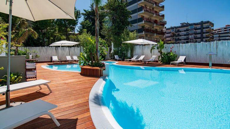 <b>HI Hotel Bari Pool</b>. Images powered by <a href="https://www.leonardoworldwide.com/" title="Leonardo Worldwide" target="_blank">Leonardo</a>.