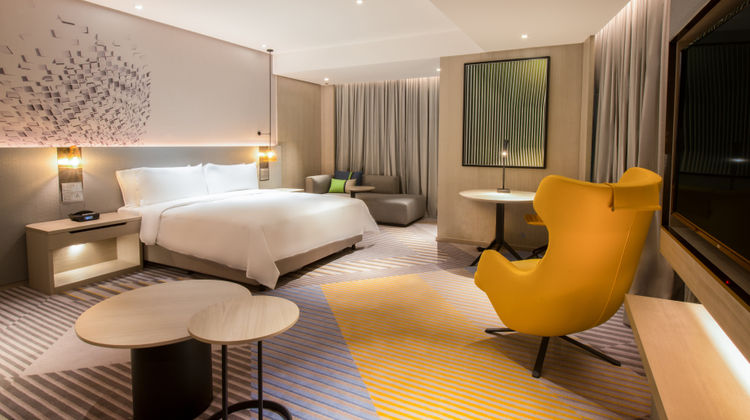 Holiday Inn City Centre Room