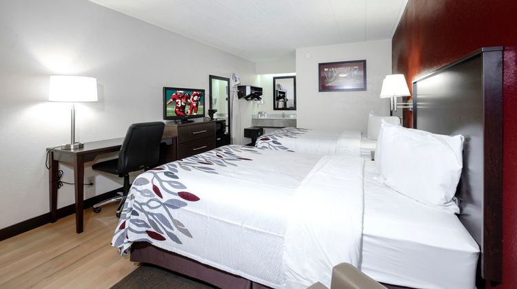 Red Roof Inn Cleveland - Medina Room