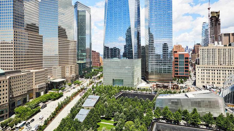 Club Quarters, World Trade Center Exterior