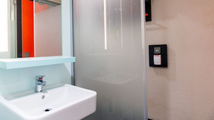 easyHotel Liverpool City Centre Room