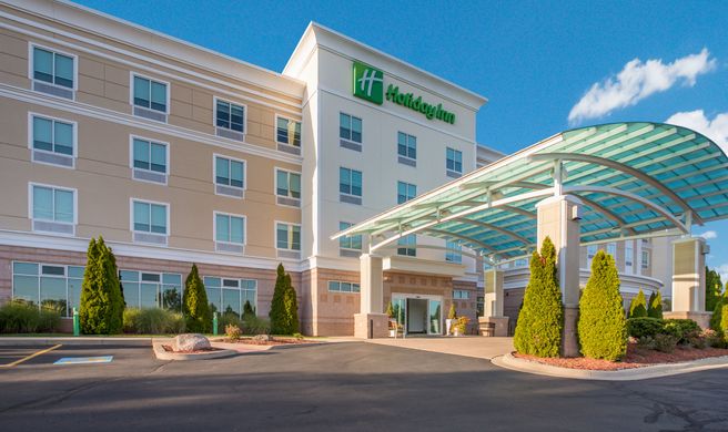 Holiday Inn Jackson Northwest Exterior