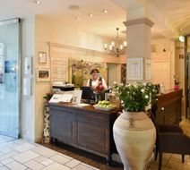 Hotel Hirschen Freiburg Lobby