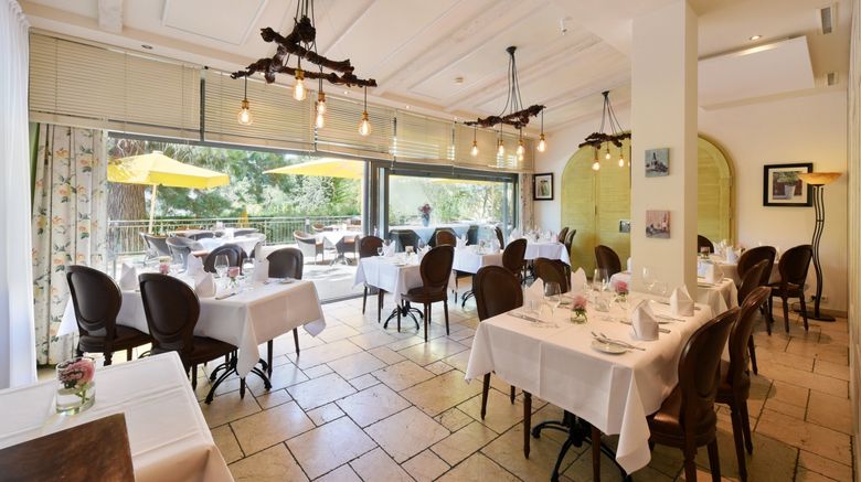 <b>Hotel Hirschen Freiburg Restaurant</b>. Images powered by <a href="https://www.leonardoworldwide.com/" title="Leonardo Worldwide" target="_blank">Leonardo</a>.