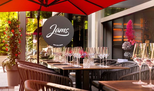 JAMS Music Hotel Exterior