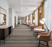 Holiday Inn Jackson Northwest Lobby