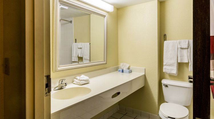 Red Roof Inn Morehead Room