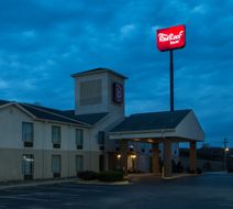 Red Roof Inn Morehead Exterior
