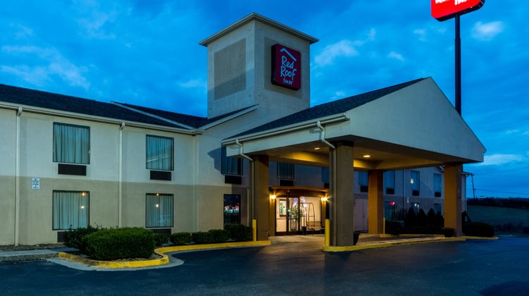 Red Roof Inn Morehead Exterior