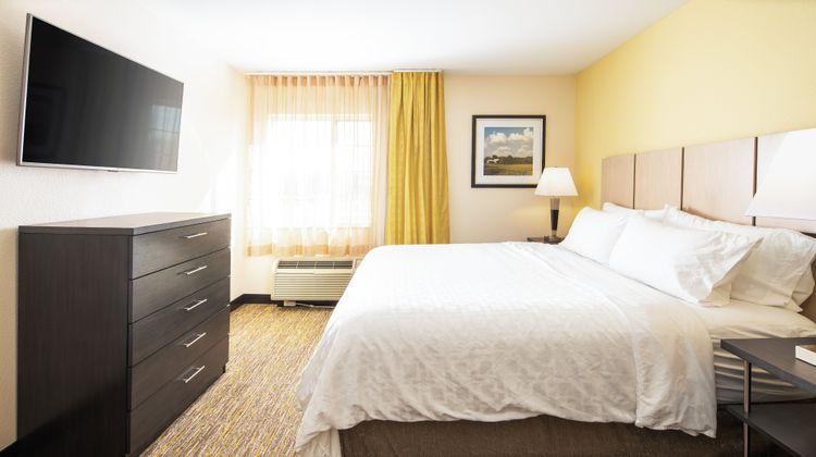 Candlewood Suites Suite