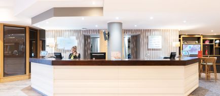 Holiday Inn Hemel Hempstead Exterior