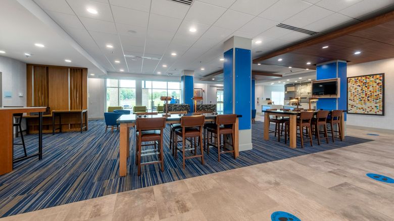 <b>Holiday Inn Express & Suites Staunton Lobby</b>. Images powered by <a href="https://www.leonardoworldwide.com/" title="Leonardo Worldwide" target="_blank">Leonardo</a>.