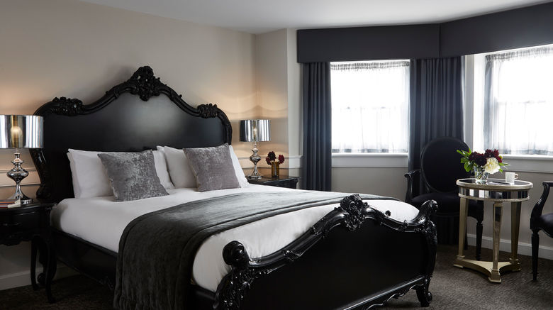 <b>The Westbridge Hotel Suite</b>. Images powered by <a href="https://www.leonardoworldwide.com/" title="Leonardo Worldwide" target="_blank">Leonardo</a>.