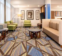 Holiday Inn Express & Suites West Allis Lobby