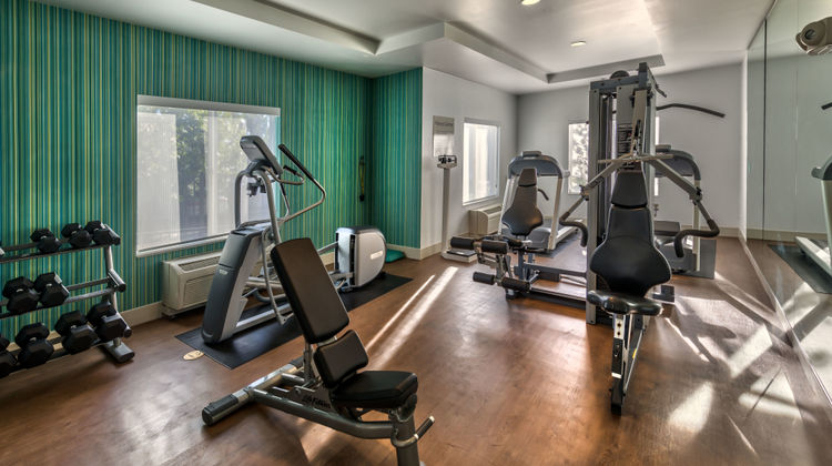 Holiday Inn Express Hotel & Suites Health Club