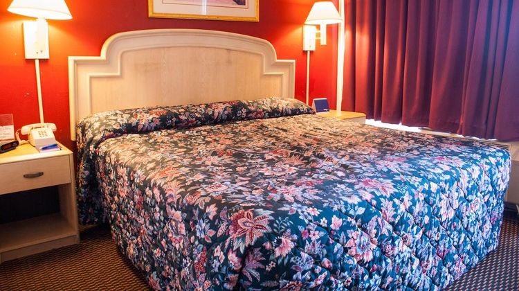 Scottish Inn Room