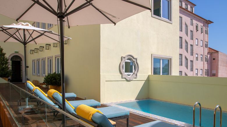 <b>Hotel Infante de Sagres Pool</b>. Images powered by <a href="https://www.leonardoworldwide.com/" title="Leonardo Worldwide" target="_blank">Leonardo</a>.
