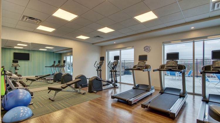 Holiday Inn Express & Suites MetroCenter Health Club