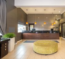 Sandman Inn Williams Lake Lobby