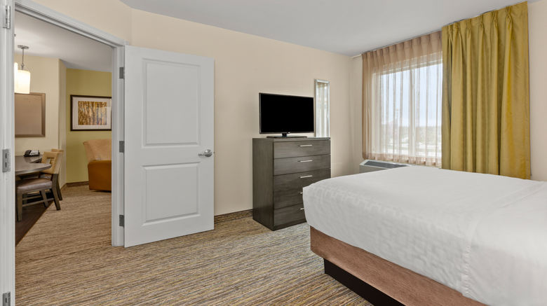 <b>Candlewood Suites Fairbanks Suite</b>. Images powered by <a href="https://www.leonardoworldwide.com/" title="Leonardo Worldwide" target="_blank">Leonardo</a>.