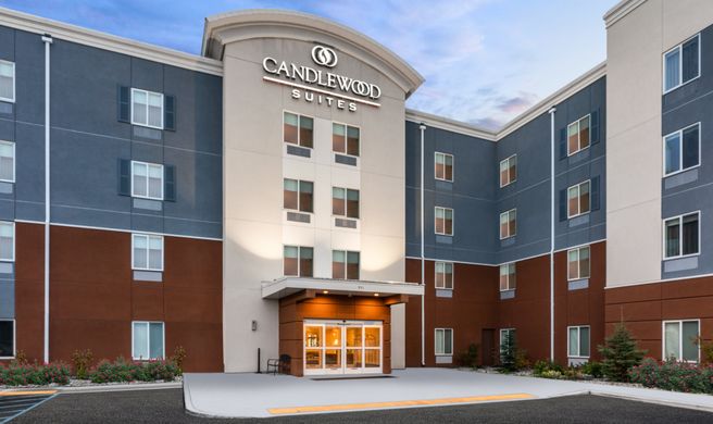 Candlewood Suites Fairbanks Exterior