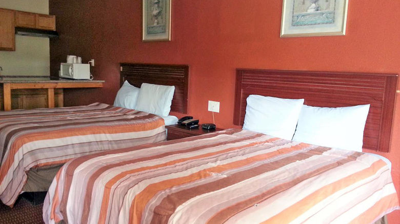 <b>Scottish Inns & Suites Room</b>. Images powered by <a href="https://www.leonardoworldwide.com/" title="Leonardo Worldwide" target="_blank">Leonardo</a>.