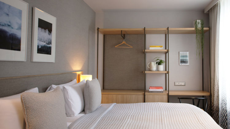 Inhabit Southwick Street Room