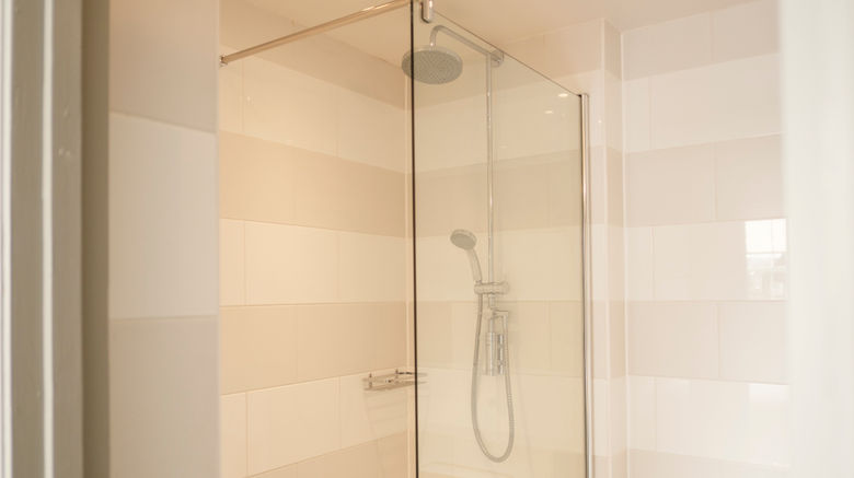 <b>The Swan Room</b>. Images powered by <a href="https://www.leonardoworldwide.com/" title="Leonardo Worldwide" target="_blank">Leonardo</a>.