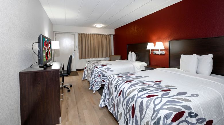 <b>Red Roof Inn Bloomington - Normal/Univer Room</b>. Images powered by <a href="https://www.leonardoworldwide.com/" title="Leonardo Worldwide" target="_blank">Leonardo</a>.