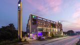 <b>Holiday Inn Express-Suites Bengaluru OMR Exterior</b>. Images powered by <a href="https://www.leonardoworldwide.com/" title="Leonardo Worldwide" target="_blank">Leonardo</a>.
