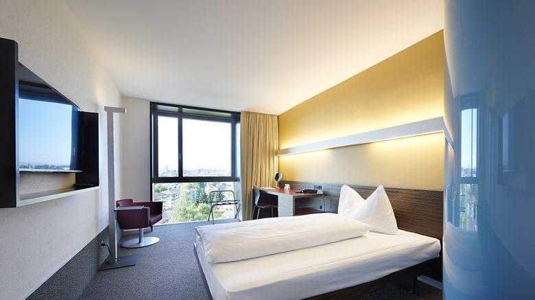 <b>Ambassador Hotel Room</b>. Images powered by <a href="https://www.leonardoworldwide.com/" title="Leonardo Worldwide" target="_blank">Leonardo</a>.