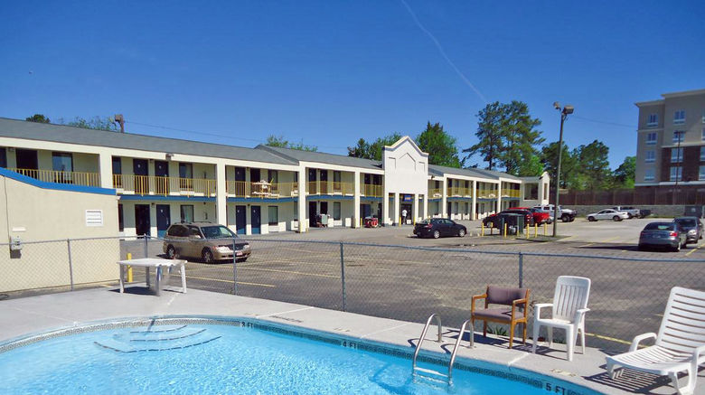 <b>Scottish Inn Pool</b>. Images powered by <a href="https://www.leonardoworldwide.com/" title="Leonardo Worldwide" target="_blank">Leonardo</a>.