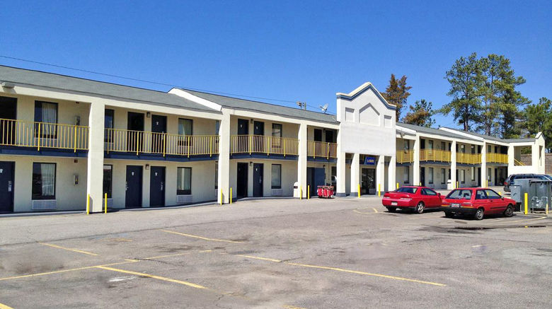 <b>Scottish Inn Exterior</b>. Images powered by <a href="https://www.leonardoworldwide.com/" title="Leonardo Worldwide" target="_blank">Leonardo</a>.