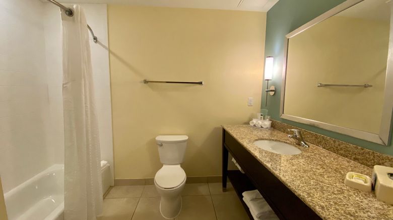 <b>Holiday Inn Express Orlando East Room</b>. Images powered by <a href="https://www.leonardoworldwide.com/" title="Leonardo Worldwide" target="_blank">Leonardo</a>.