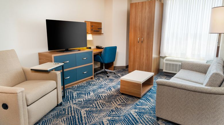<b>Candlewood Suites Las Vegas-E Tropicana Room</b>. Images powered by <a href="https://www.leonardoworldwide.com/" title="Leonardo Worldwide" target="_blank">Leonardo</a>.