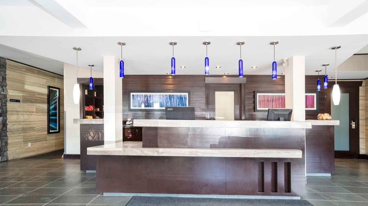 Sandman Inn Prince George Lobby